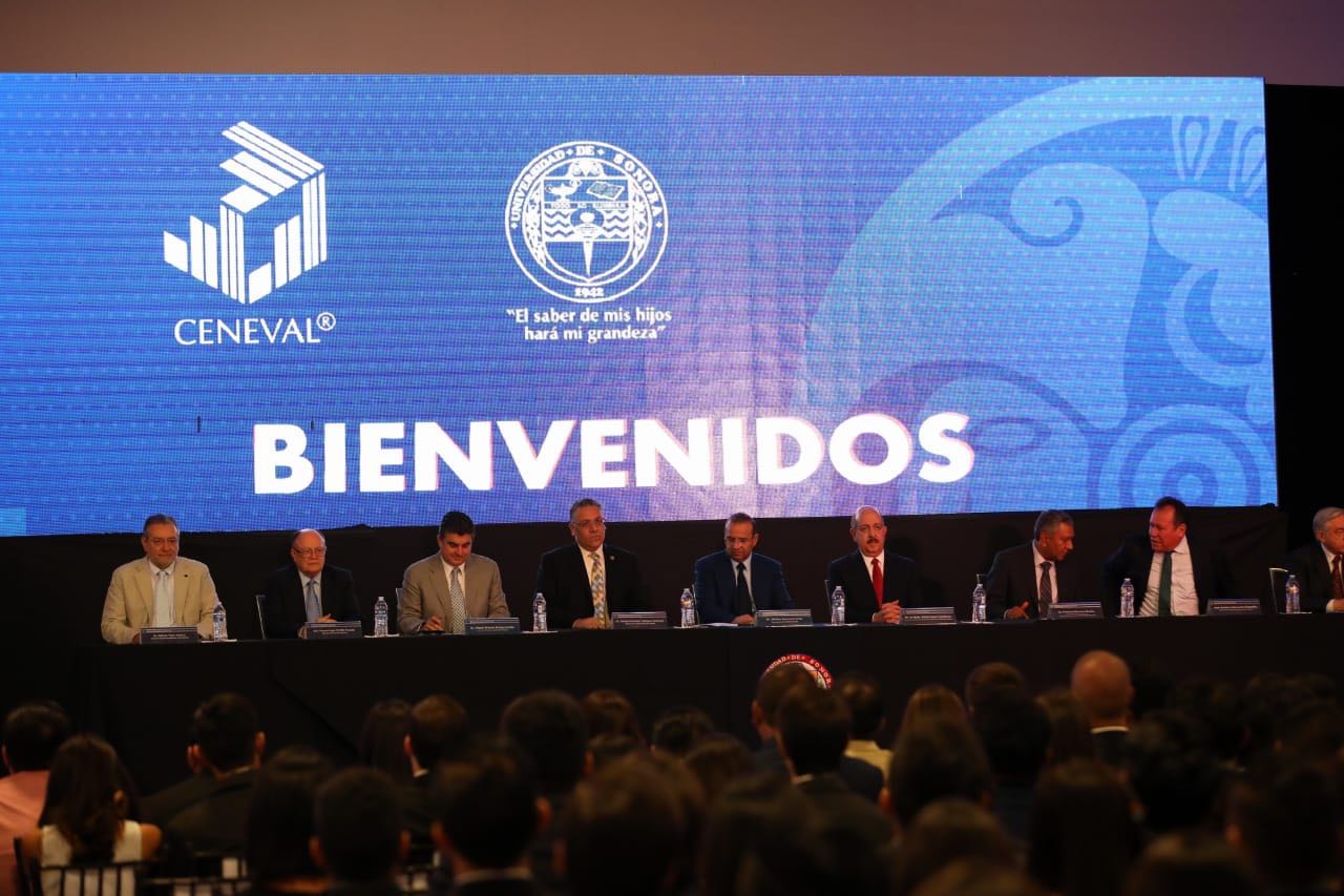 La Red de Universidades Anáhuac cuenta con 70 alumnos galardonados con el premio a la excelencia EGEL del Ceneval