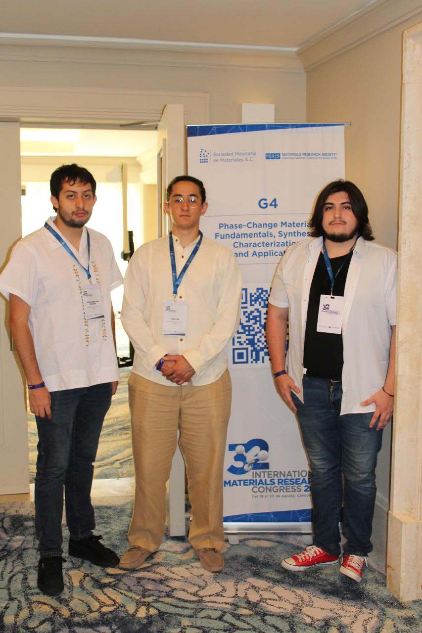 Alumnos de Ingeniería participan en Congreso Internacional de Investigación de Materiales