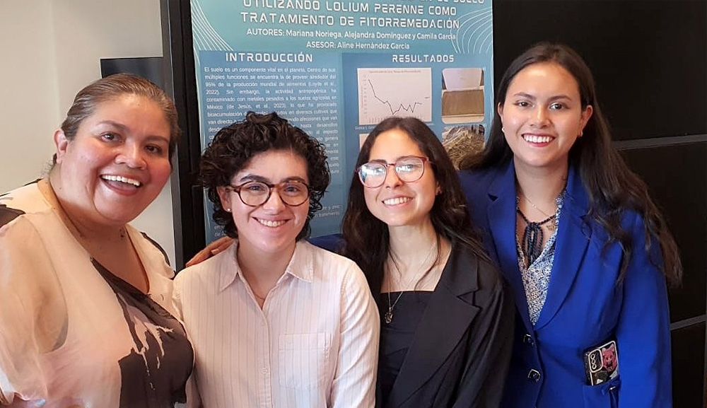 ALUMNAS DE INGENIERÍA AMBIENTAL E INGENIERÍA QUÍMICA PRESENTARON UN PROYECTO SOBRE REMOCIÓN DE METALES PESADOS EN EL SUELO UTILIZANDO LOLIUM PERENNE.