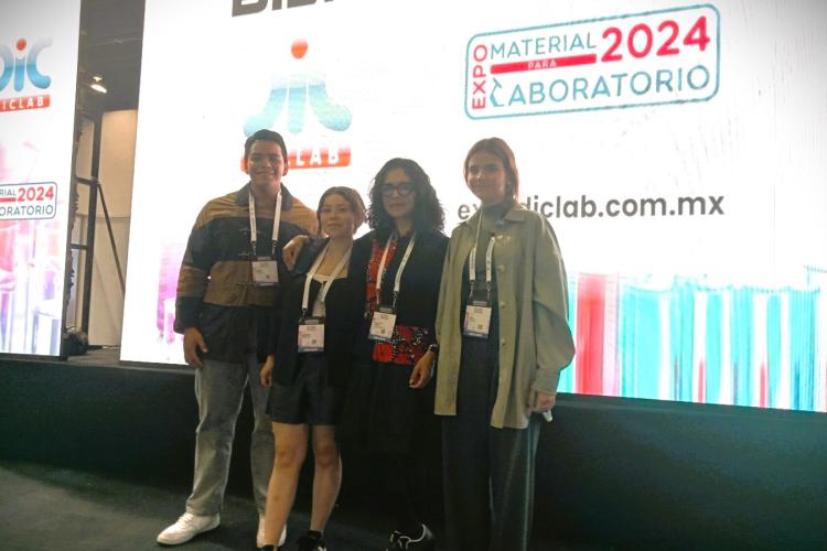 La Dra. María Elena Sánchez Vergara imparte conferencia en Expo DICLAB 2024