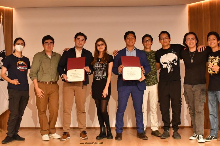 Alumnos de la Facultad de Ingeniería participan en las “Pláticas Watt”