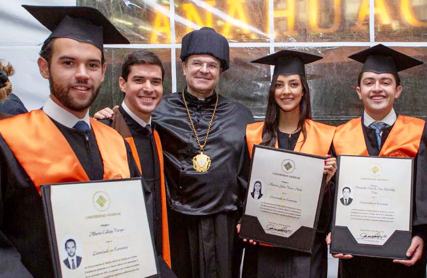 Ceremonia de Graduación de Licenciatura