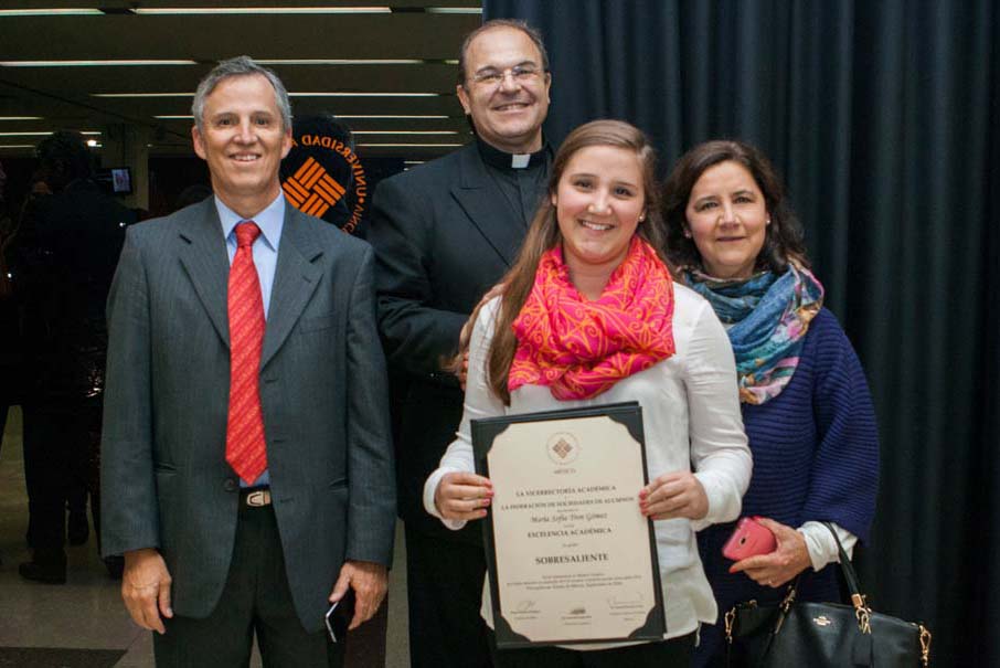 Entrega de Premios a la Excelencia