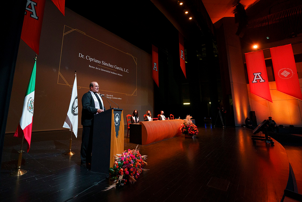 Graduación de Programas de Liderazgo y Excelencia