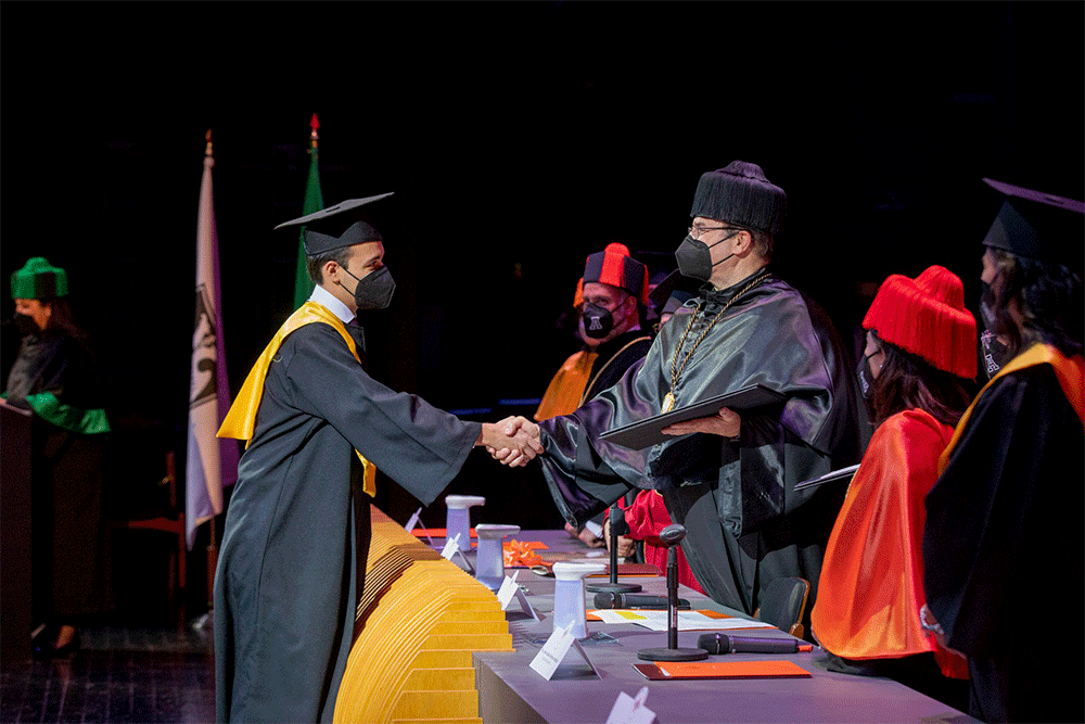 Ceremonia Solemne de Graduación de Licenciatura