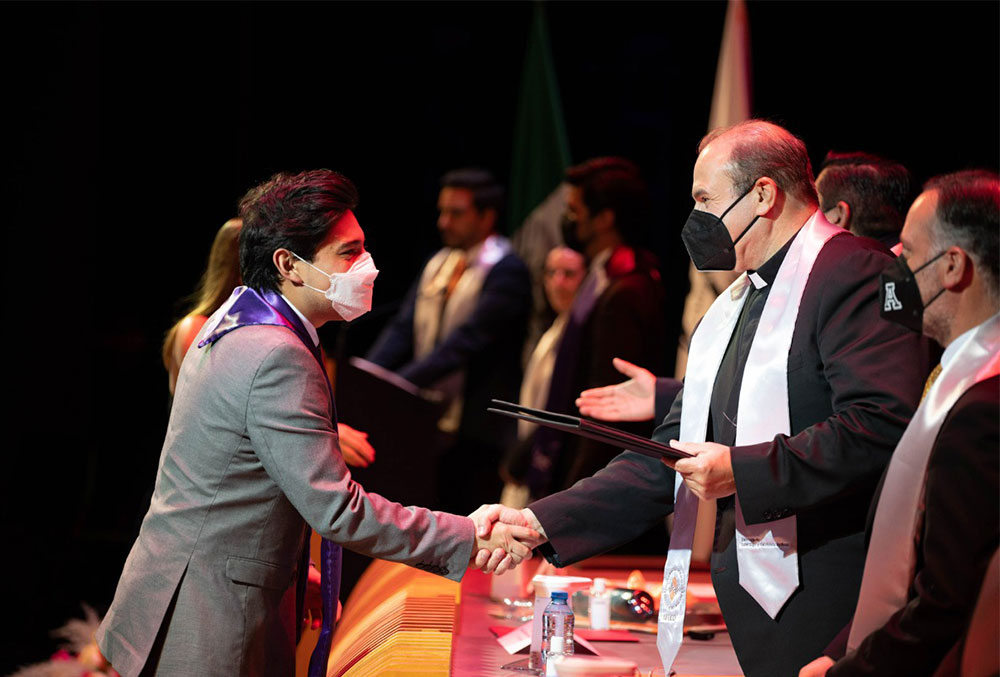 Ceremonia de Graduación de los Programas de Liderazgo y Excelencia Anáhuac