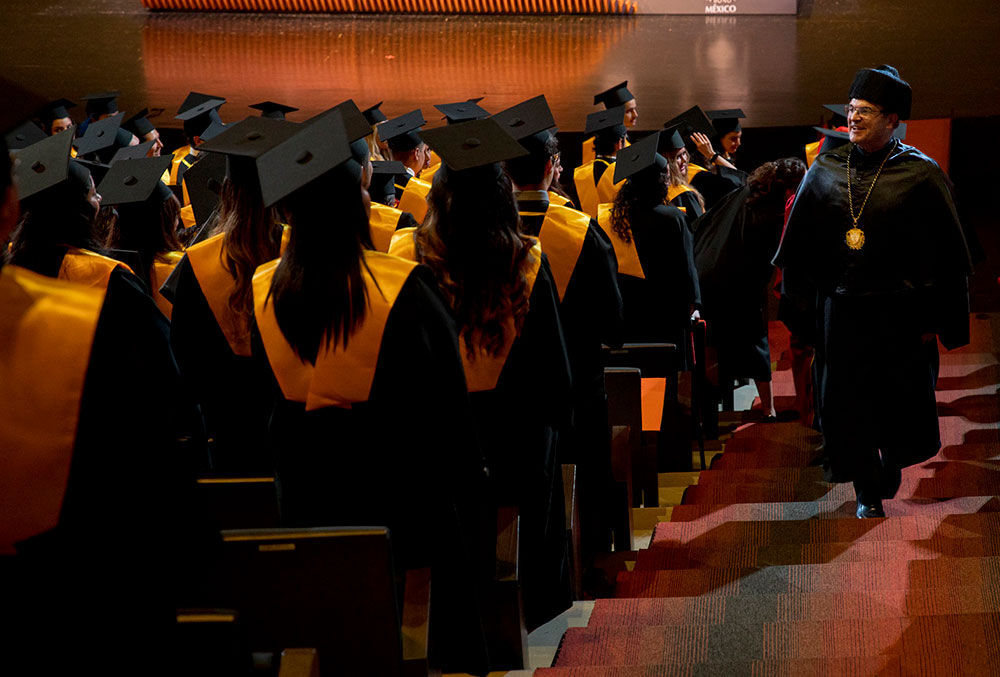 Ceremonia Solemne de Graduación de Licenciatura