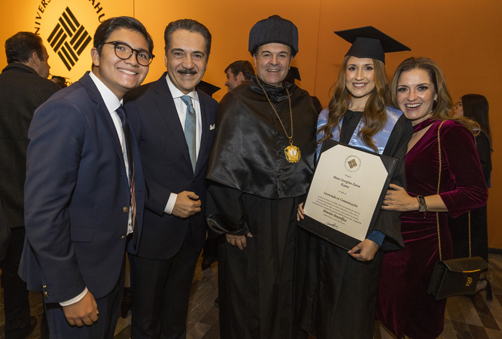 Ceremonia de graduación de licenciatura