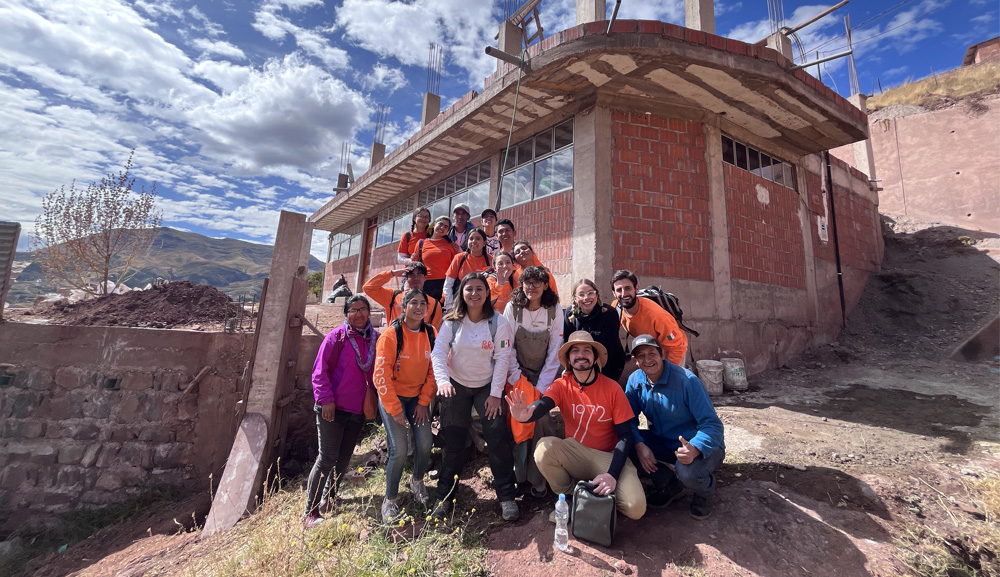 Voluntarios de ASUA Posgrados Anáhuac