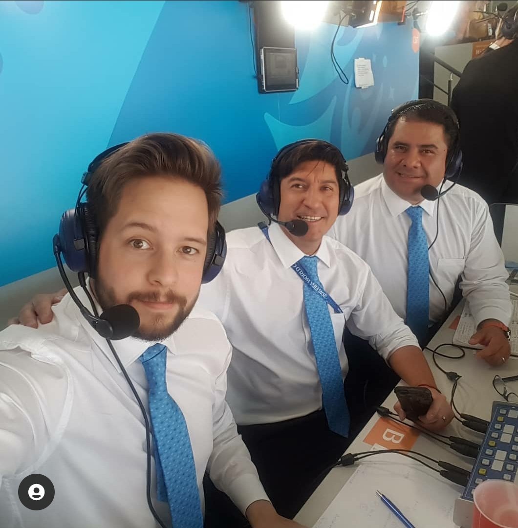 El comentarista de futbol Raoul Ortiz comparte su experiencia profesional