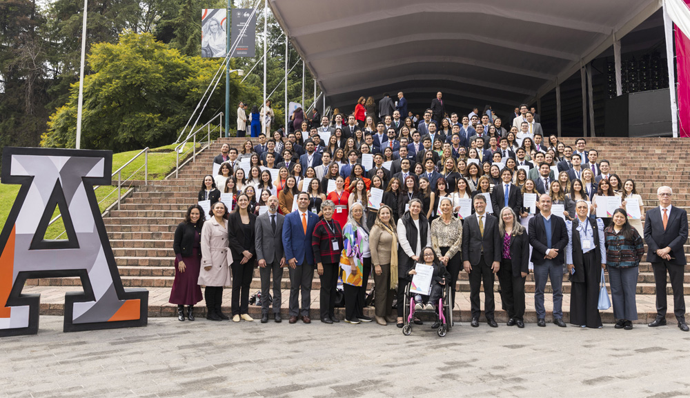 Universidad Anáhuac México, segundo campus con más galardonados en todo el país en el Premio CENEVAL de Excelencia-EGEL