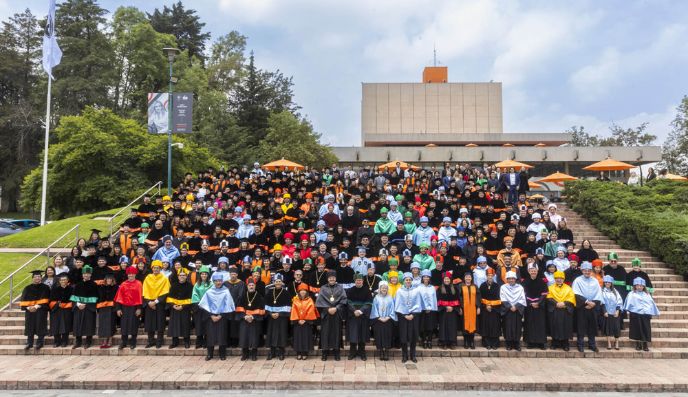 Ceremonia del Curso Académico 2024-2025: Un compromiso con el liderazgo y la formación integral