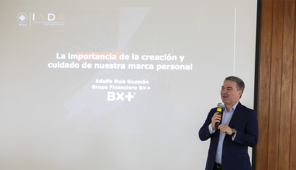 El IADA presenta en el Campus Sur sus programas especializados 