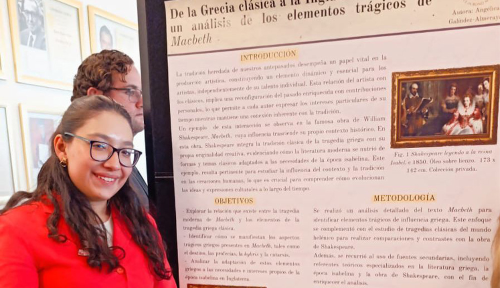 Alumna de Historia gana 2° lugar del XIV Concurso de Carteles de Investigación