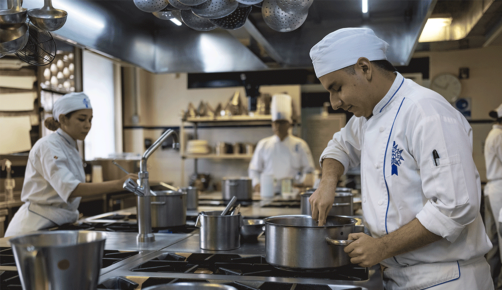 La Anáhuac fortalece relación con Le Cordon Bleu París