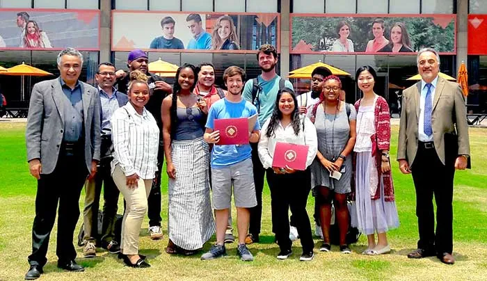 Alumnos de la Universidad de Carolina del Norte asisten a curso de verano en la Anáhuac