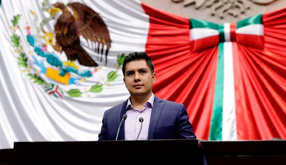 Ludwig Villanueva, de la Anáhuac a la Cámara de Diputados