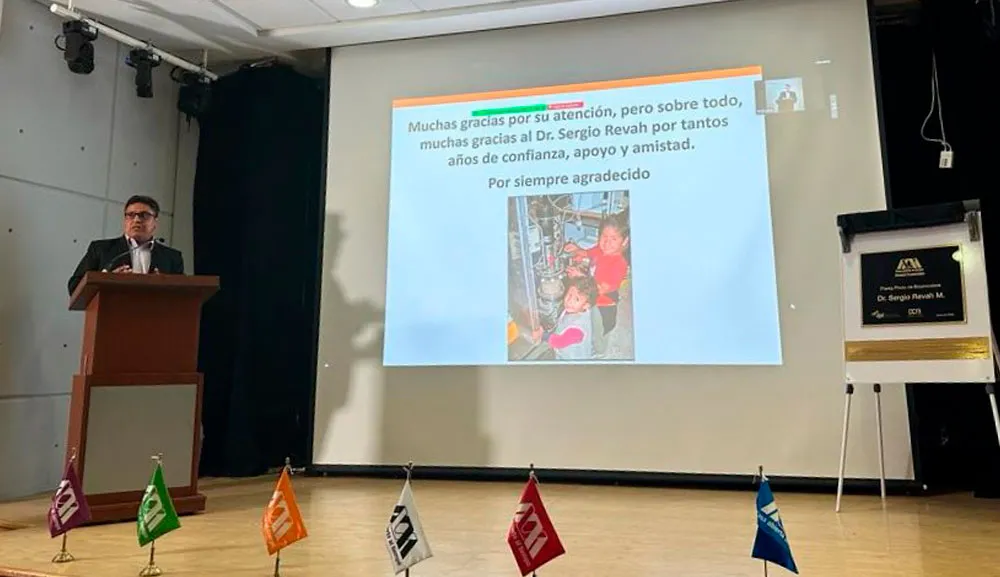 El doctor José Martiniano Rocha presenta ponencia en la UAM Cuajimalpa