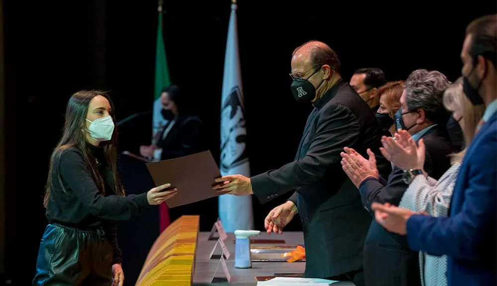 Premios a la Excelencia, hombres y mujeres líderes en la búsqueda del bien