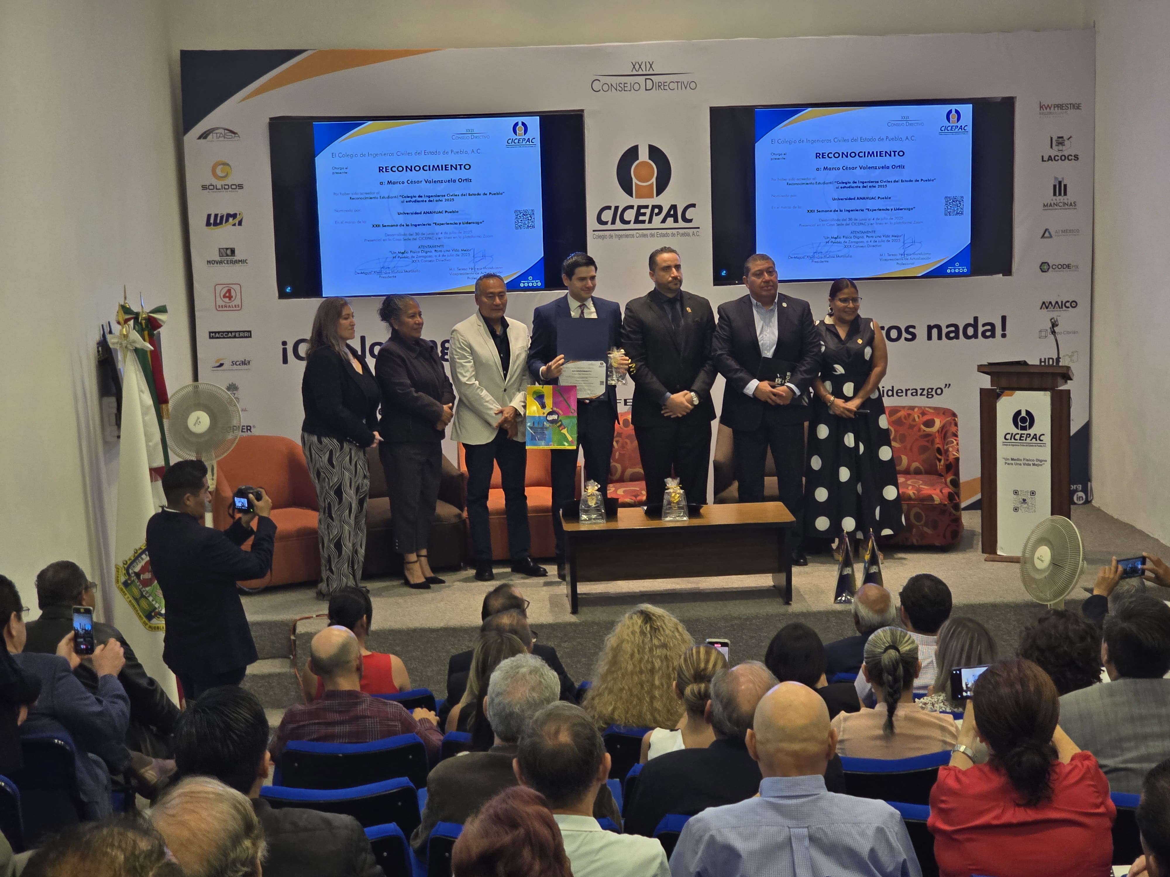 CICEPAC-ESTUDIANTE-SOBRESALIENTE