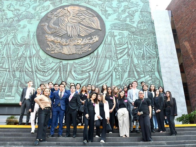 CONGRESO DE LA UNIÓN UNIVERSIDAD ANÁHUAC PUEBLA