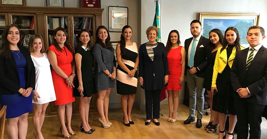 Alumnos Anáhuac fortalecen su Liderazgo Académico Internacional en España