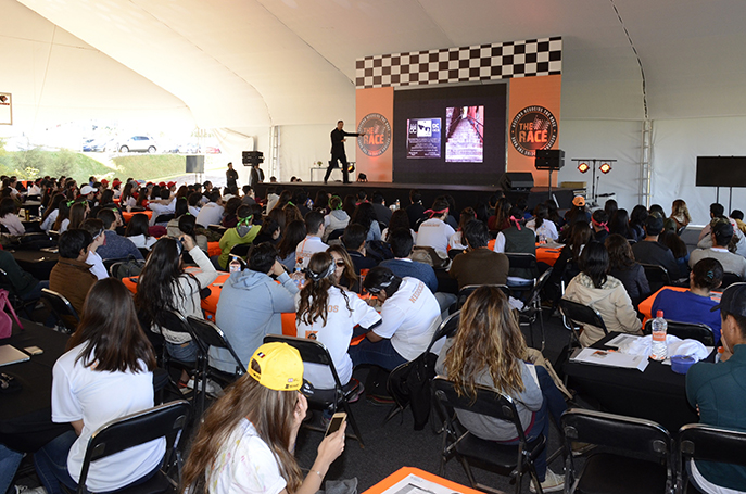 Alumnos Anáhuac proponen acciones de mejora a problemáticas de empresas internacionales durante el Reto Acciona Negocios "The Race"