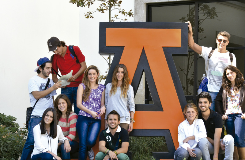 UNIVERSIDAD ANÁHUAC HOLISTIC EDUCATIONAL MODEL