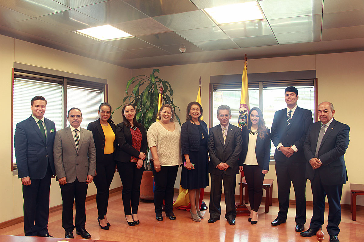 5 / 20 - Viaje académico a Bogotá Colombia 5 / 20 - Viaje académico a Bogotá Colombia