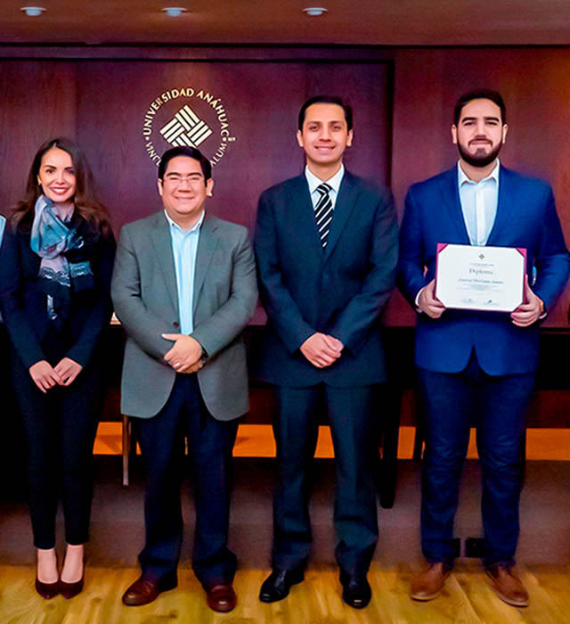 Enhorabuena a la Comunidad de Extensión Universitaria