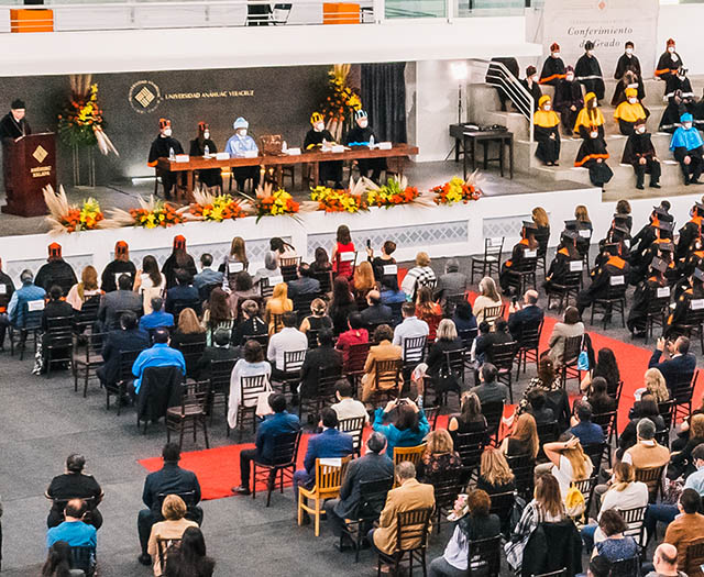 Egresa una Generación Más de Líderes de Acción Positiva de la Anáhuac Veracruz