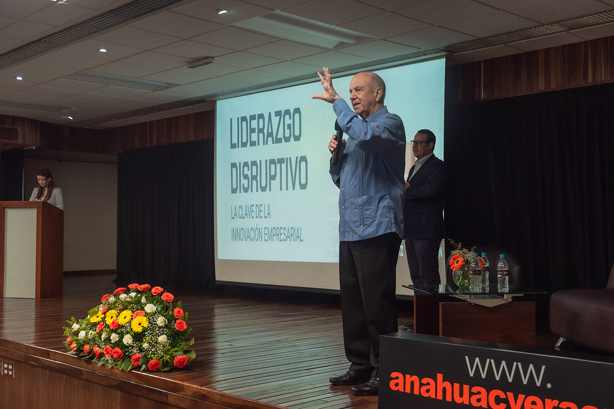 5 / 7 - Liderazgo Disruptivo: La Clave de la Innovación Empresarial 5 / 7 - Liderazgo Disruptivo: La Clave de la Innovación Empresarial