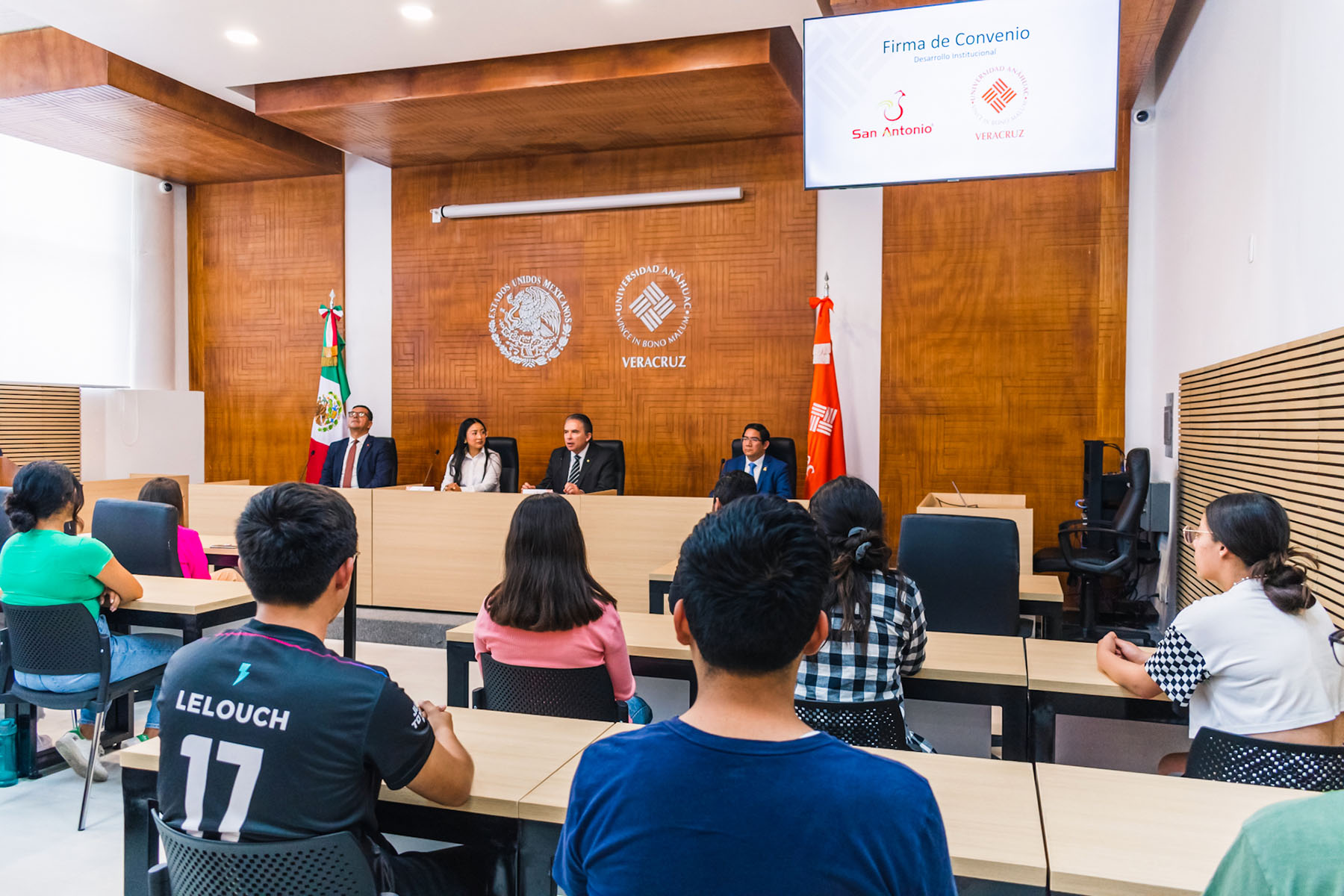 1 / 7 - Firma de Convenio con Grupo Pecuario San Antonio 1 / 7 - Firma de Convenio con Grupo Pecuario San Antonio