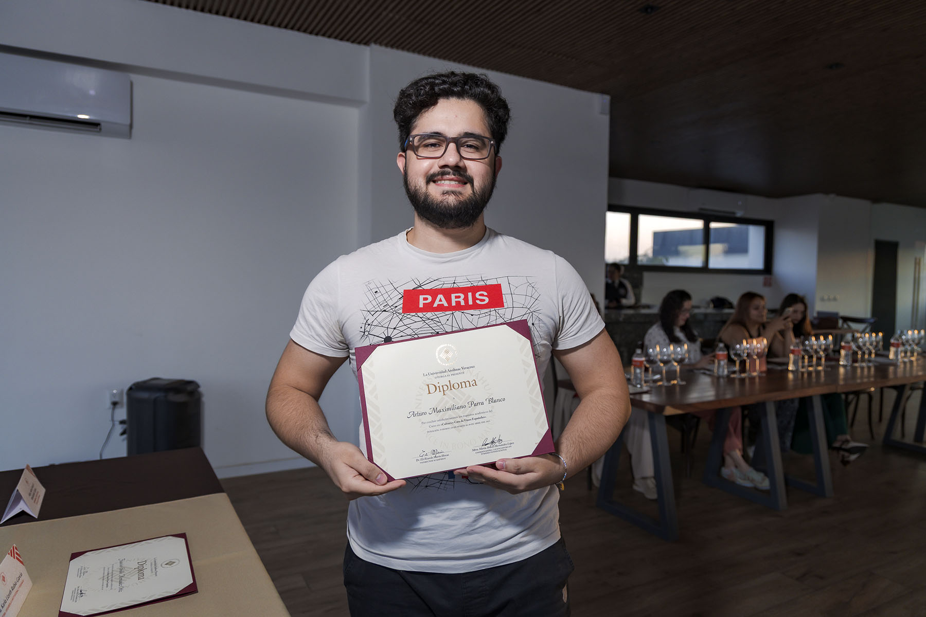 16 / 36 - Culmina con Éxito el Curso en Cultura y Cata de Vinos Españoles