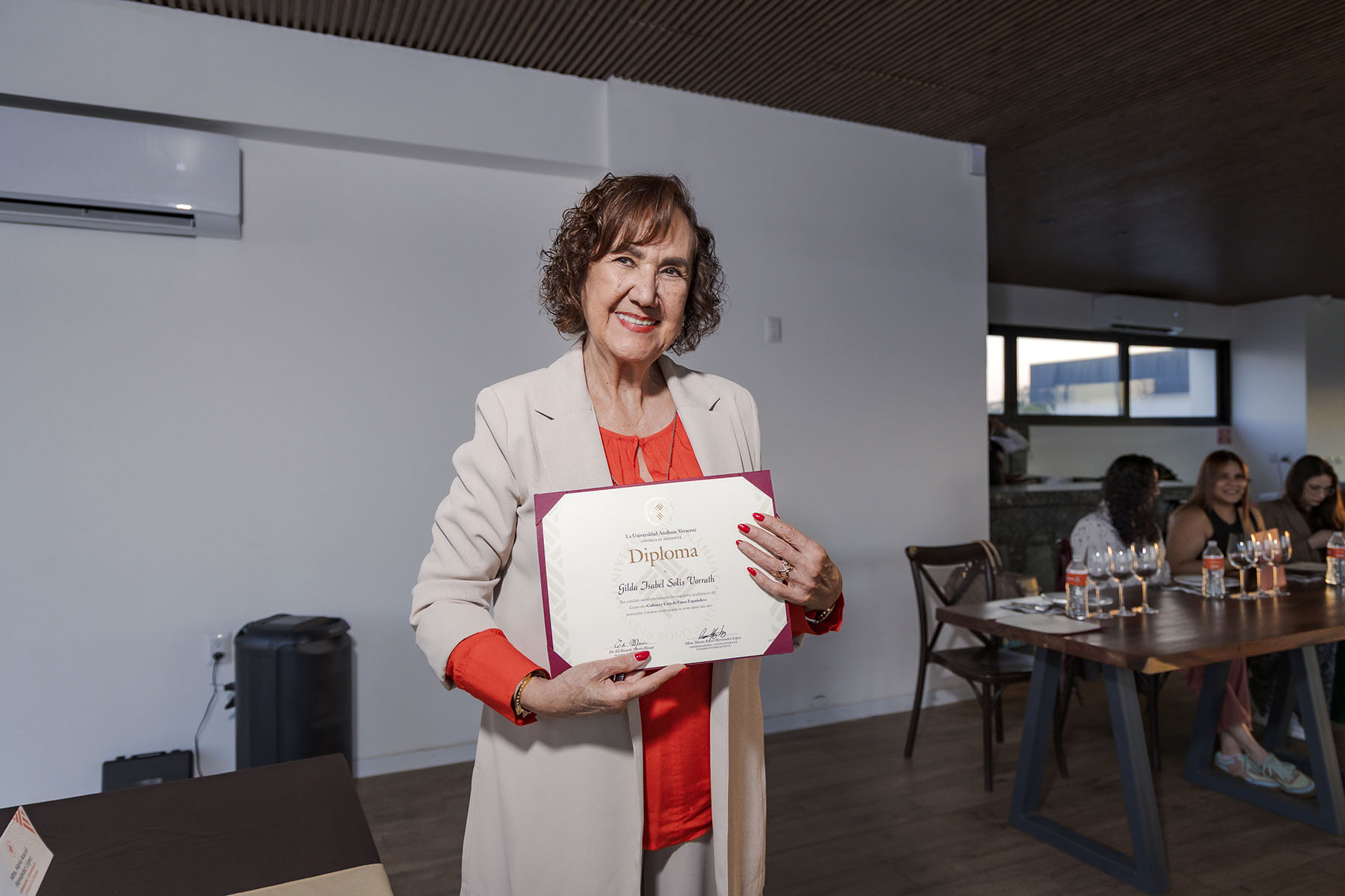 17 / 36 - Culmina con Éxito el Curso en Cultura y Cata de Vinos Españoles