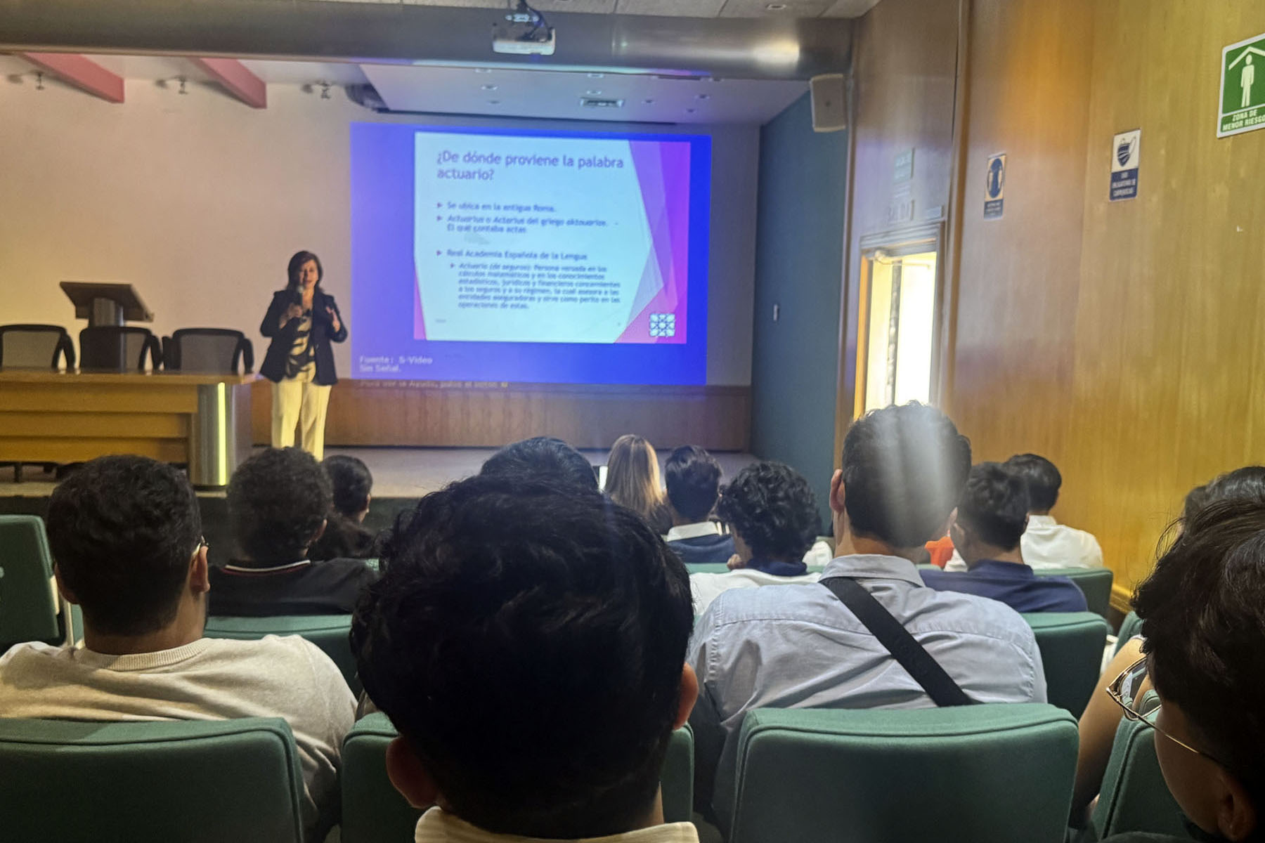 2 / 10 - Visitas Empresariales Actuaria 2025 2 / 10 - Visitas Empresariales Actuaria 2025