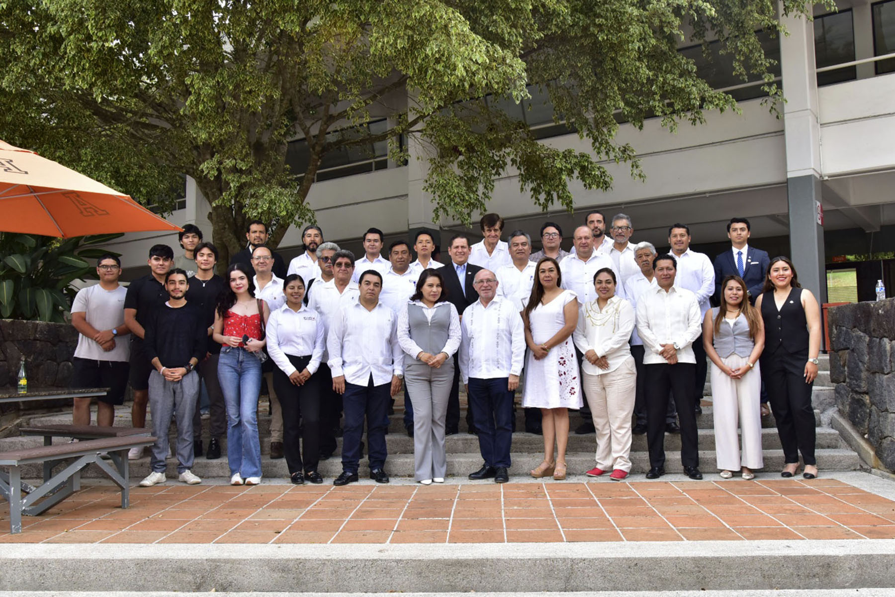 16 / 16 - Segunda Reunión Regional Centro-Oriente 2025 de la FEMCIC