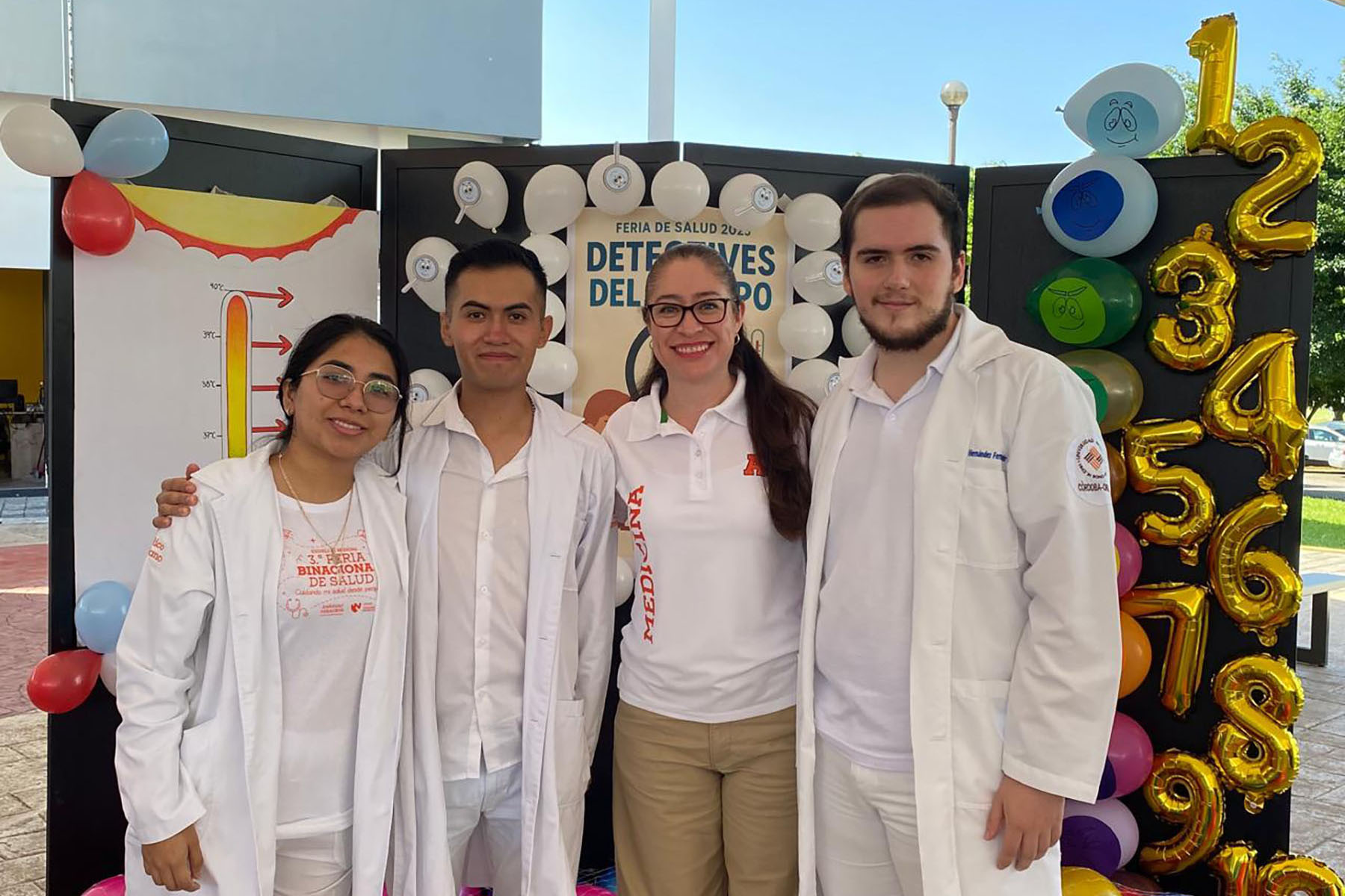 14 / 16 - La Escuela de Medicina Celebró la 3.ª Feria Binacional: Cuidando mi Salud Desde 14 / 16 - La Escuela de Medicina Celebró la 3.ª Feria Binacional: Cuidando mi Salud Desde