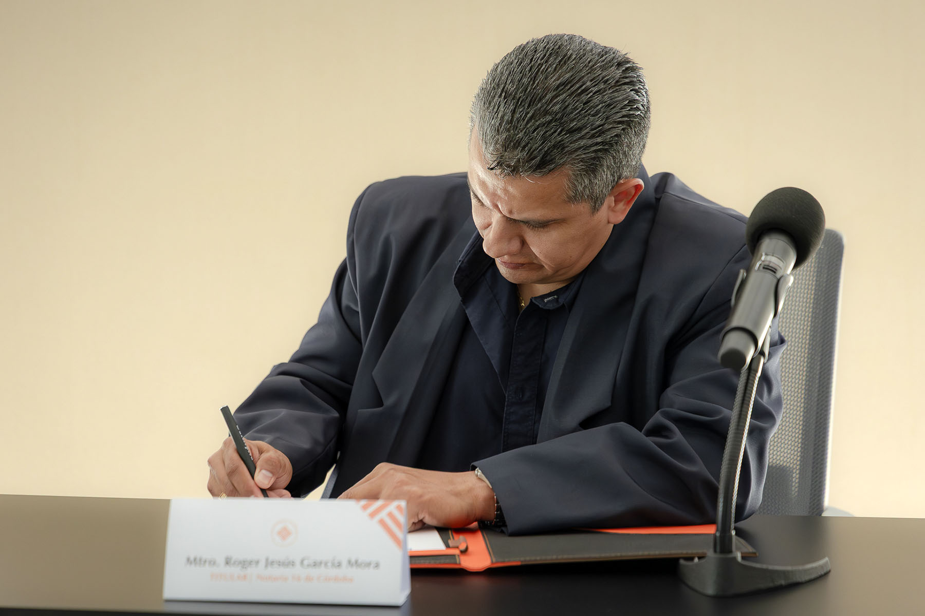 7 / 16 - Firma de Convenio de Colaboración con la Notaría 16 de Córdoba