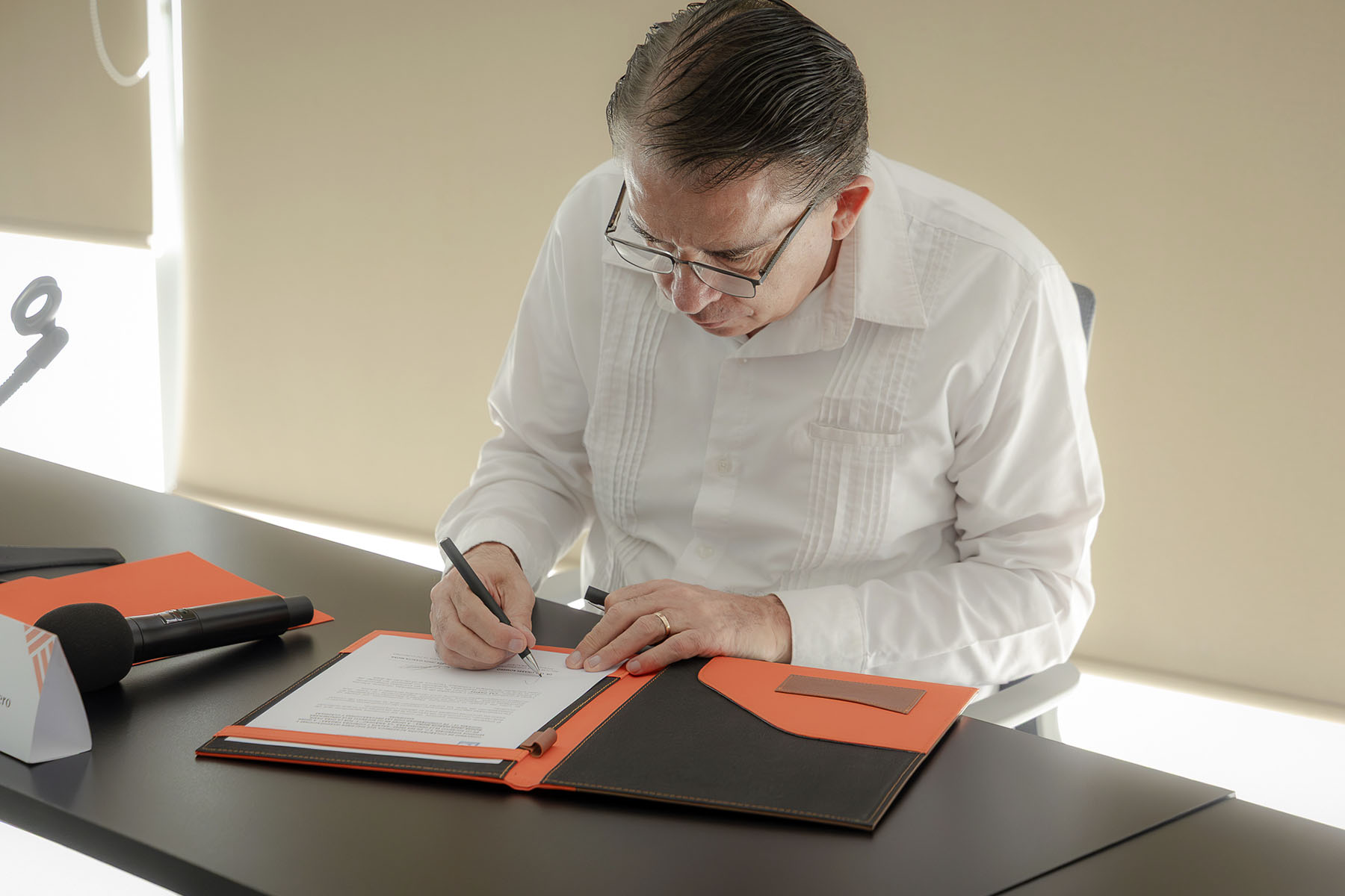 5 / 16 - Firma de Convenio de Colaboración con la Notaría 16 de Córdoba