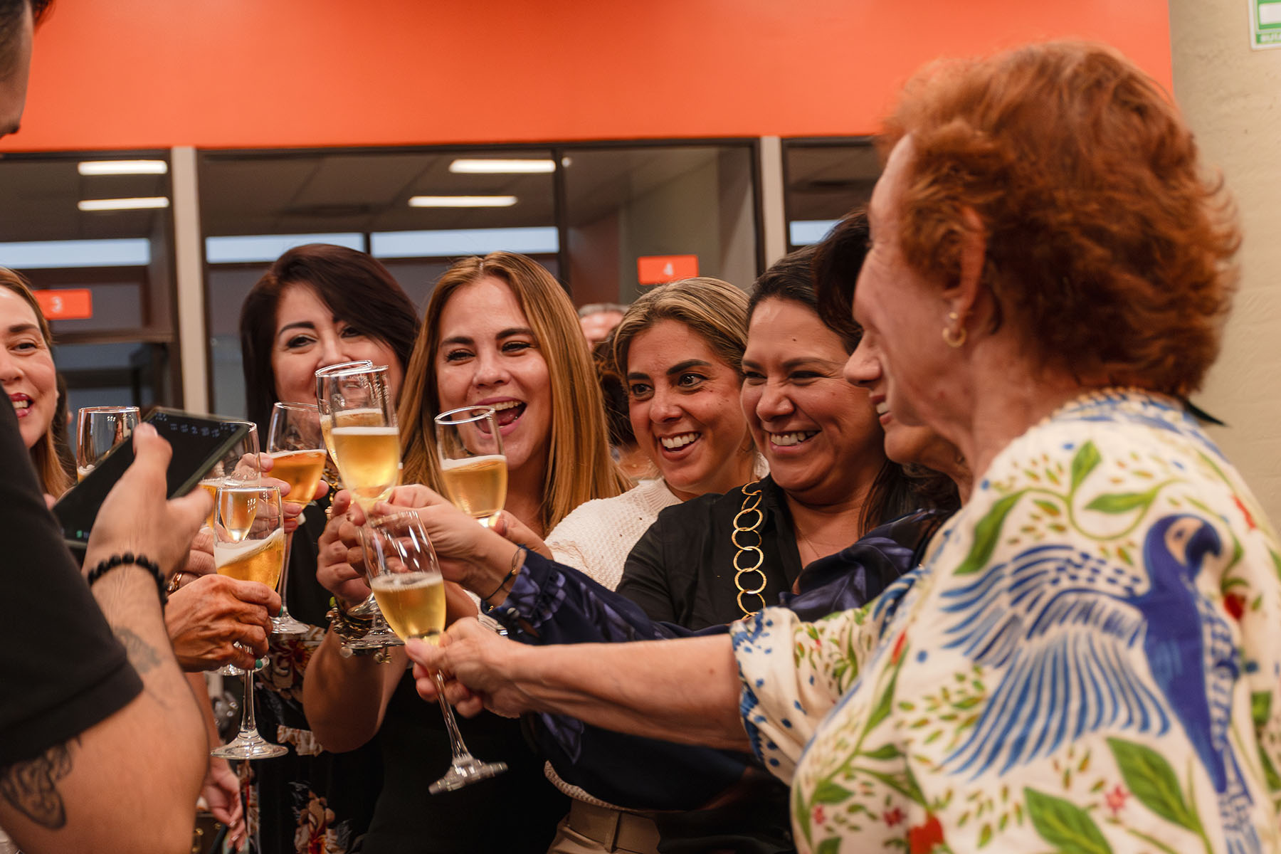 12 / 76 - Ceremonia de Clausura de Diplomados 12 / 76 - Ceremonia de Clausura de Diplomados