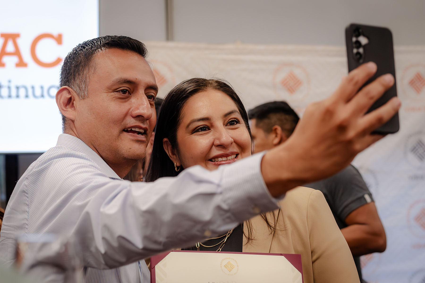 49 / 76 - Ceremonia de Clausura de Diplomados 49 / 76 - Ceremonia de Clausura de Diplomados