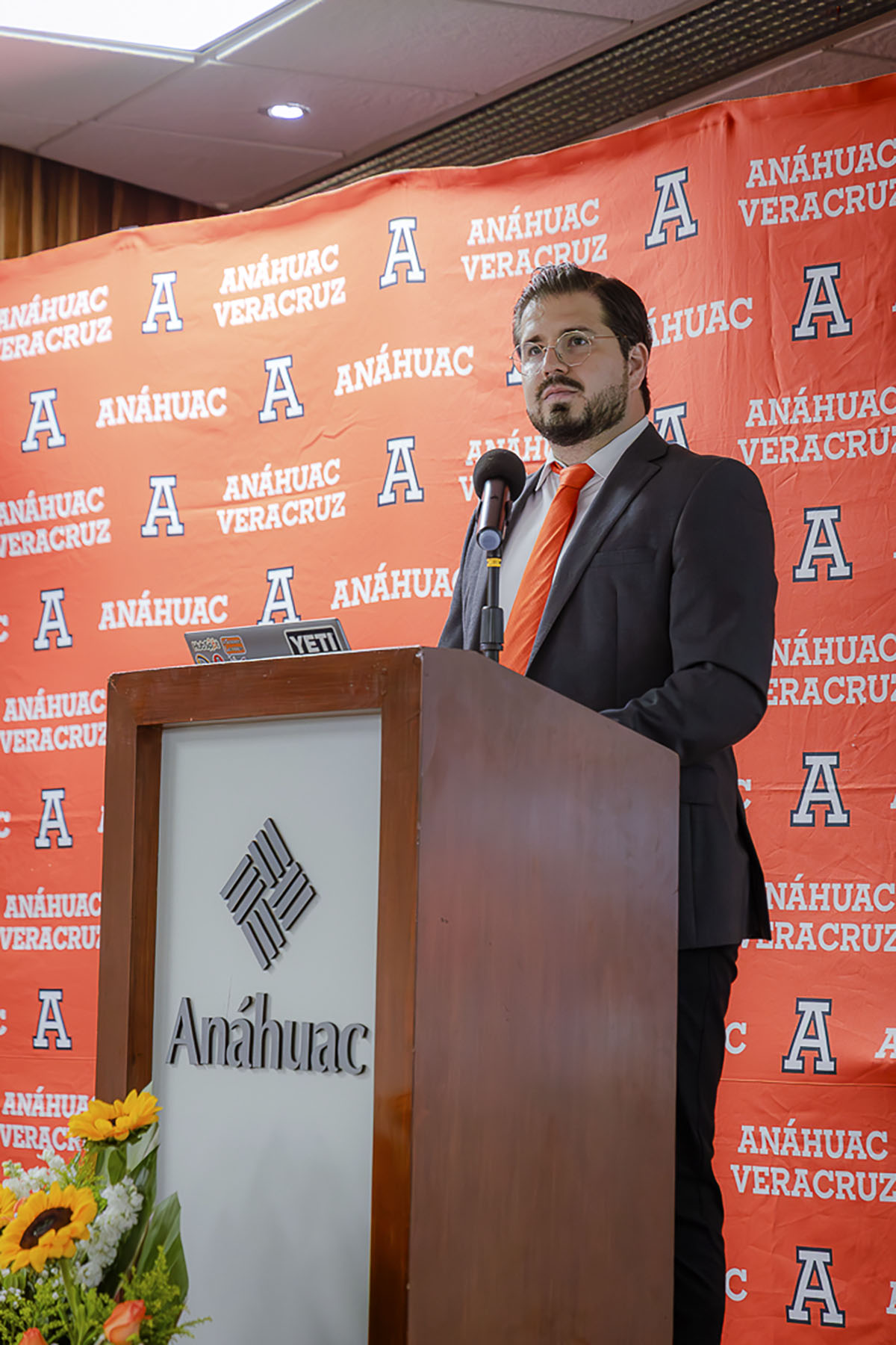 1 / 96 - Entrega de Cartas de Admisión: Galería 1 / 96 - Entrega de Cartas de Admisión: Galería