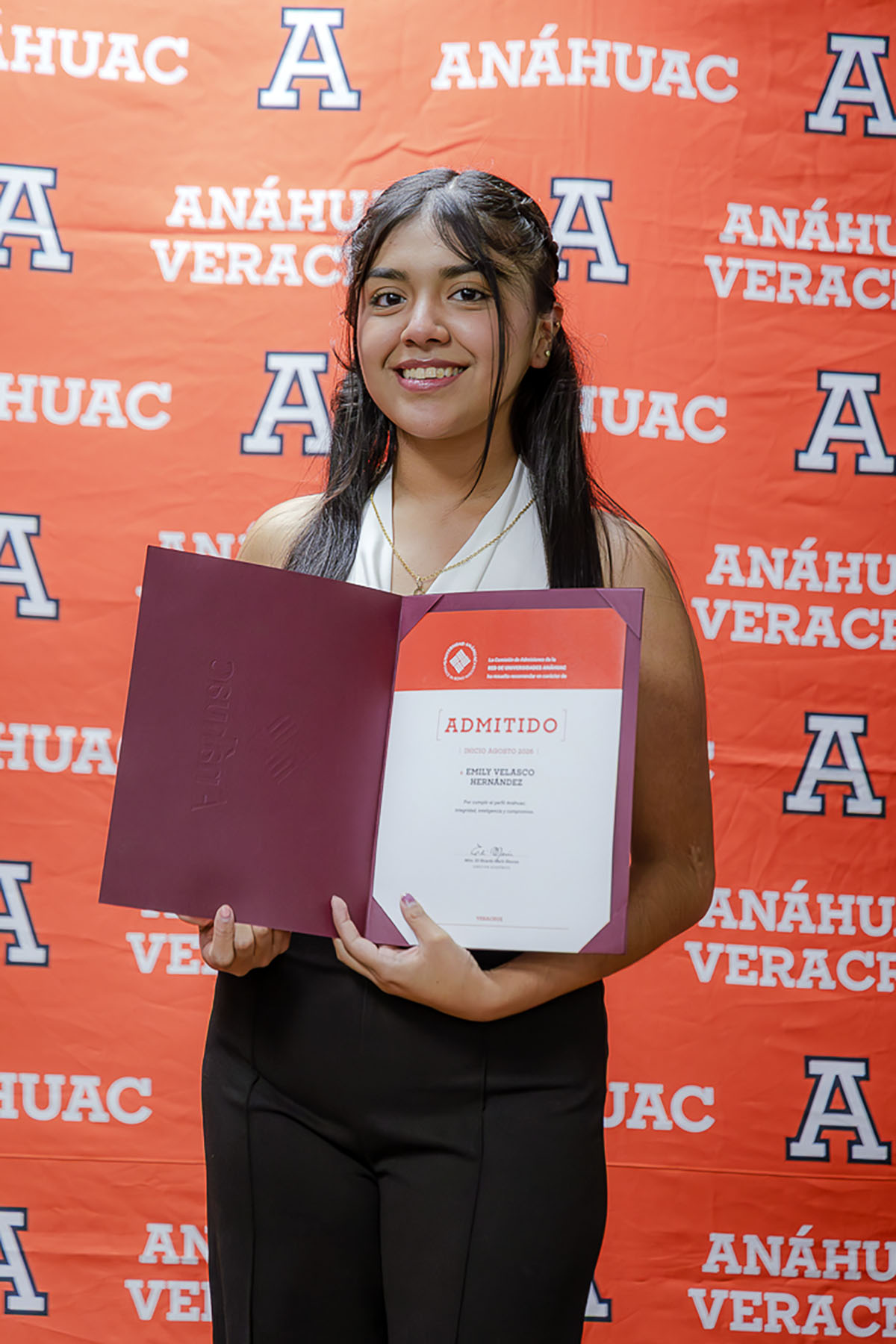 53 / 96 - Entrega de Cartas de Admisión: Galería 53 / 96 - Entrega de Cartas de Admisión: Galería