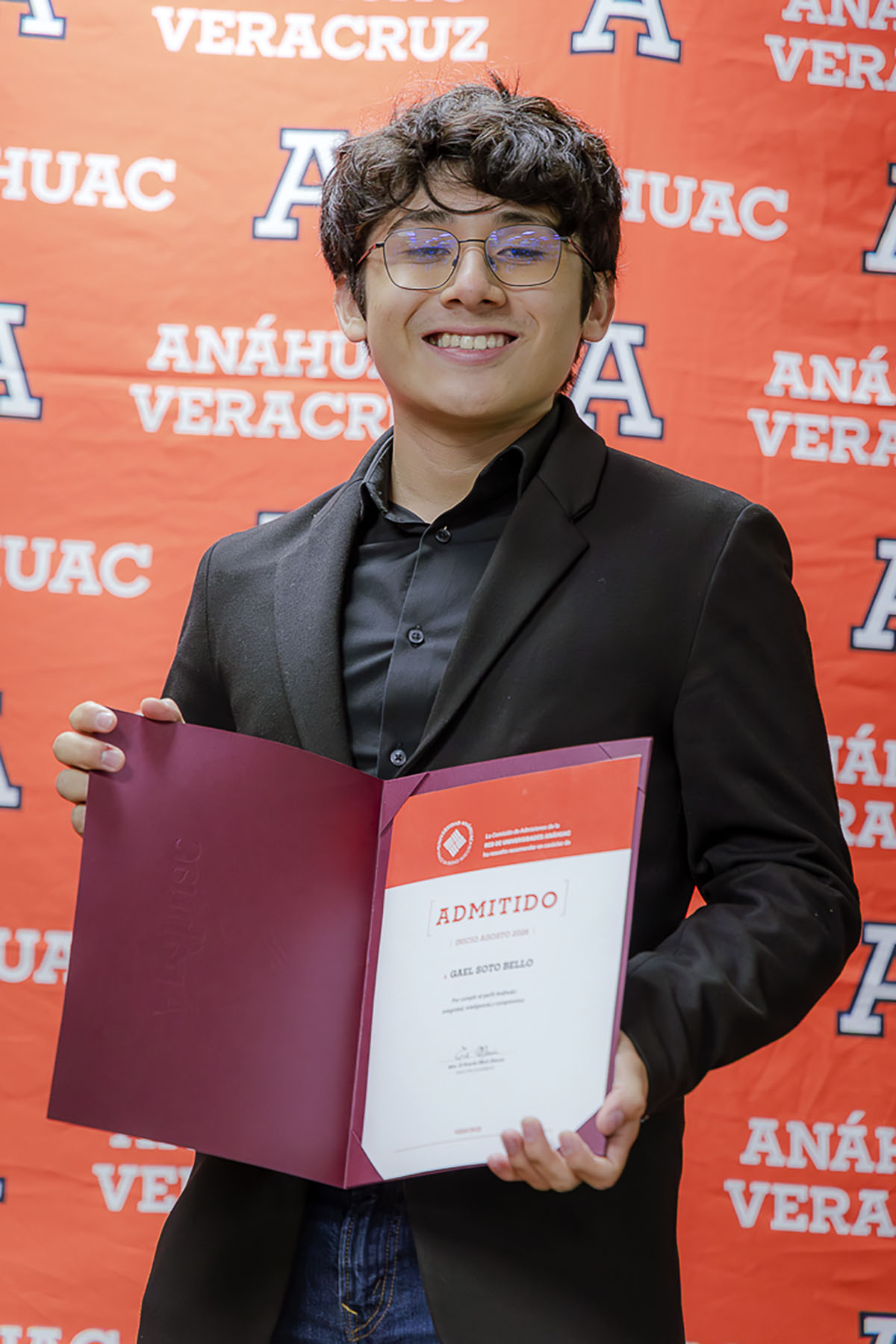 77 / 96 - Entrega de Cartas de Admisión: Galería 77 / 96 - Entrega de Cartas de Admisión: Galería