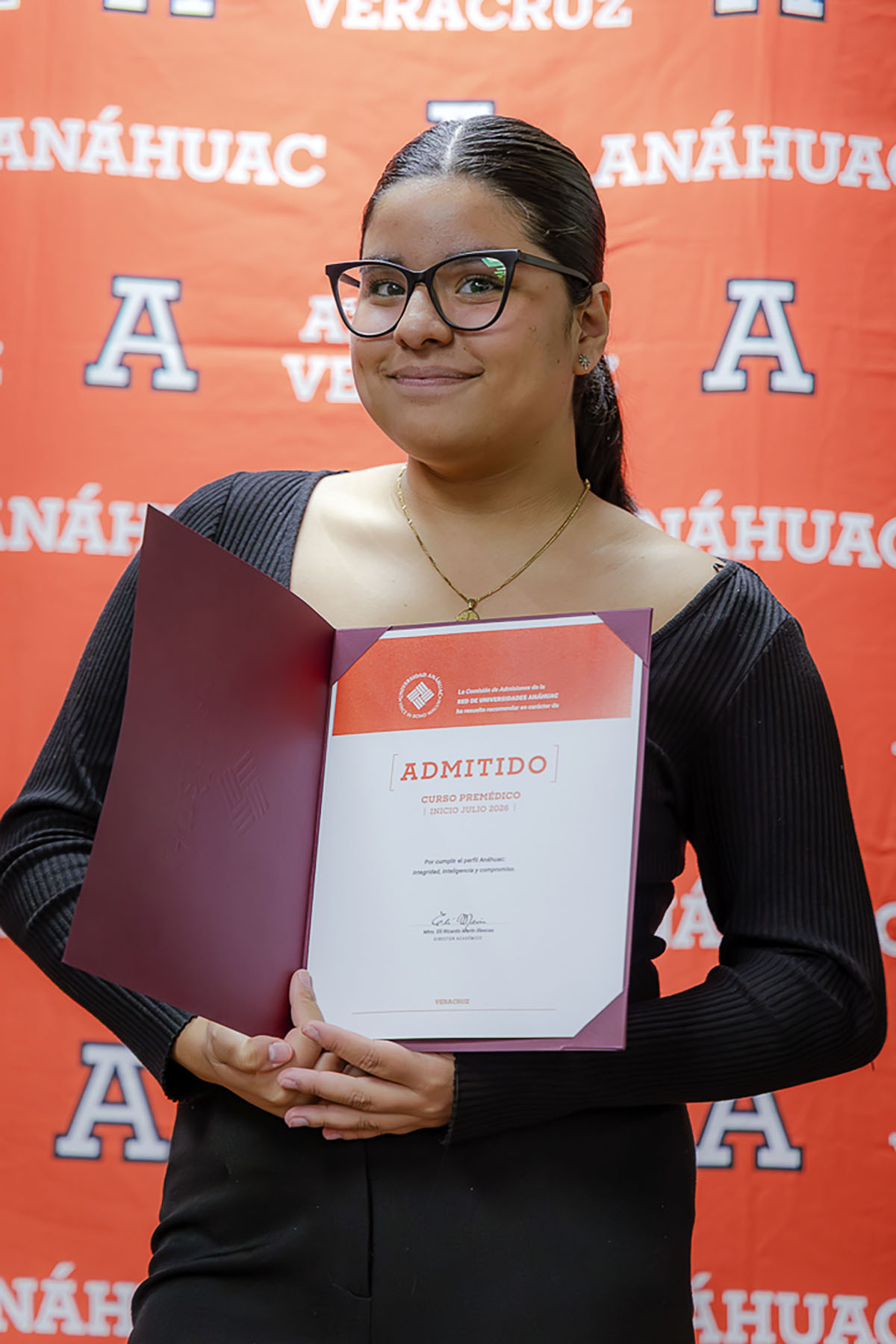 82 / 96 - Entrega de Cartas de Admisión: Galería 82 / 96 - Entrega de Cartas de Admisión: Galería