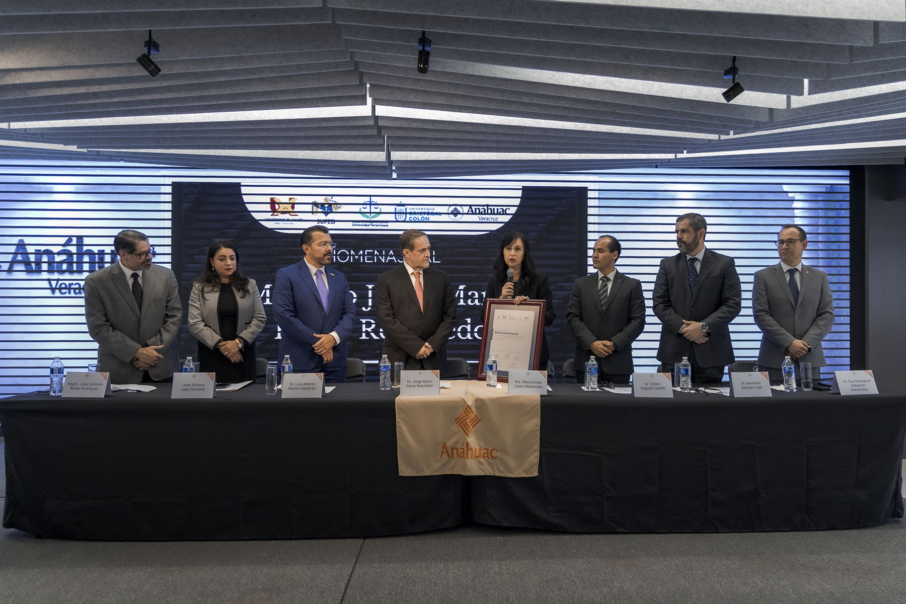 15 / 24 - Homenaje al Ministro Jorge Mario Pardo Rebolledo 15 / 24 - Homenaje al Ministro Jorge Mario Pardo Rebolledo