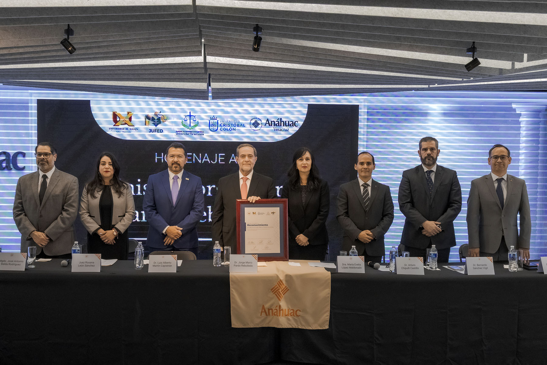 19 / 24 - Homenaje al Ministro Jorge Mario Pardo Rebolledo 19 / 24 - Homenaje al Ministro Jorge Mario Pardo Rebolledo