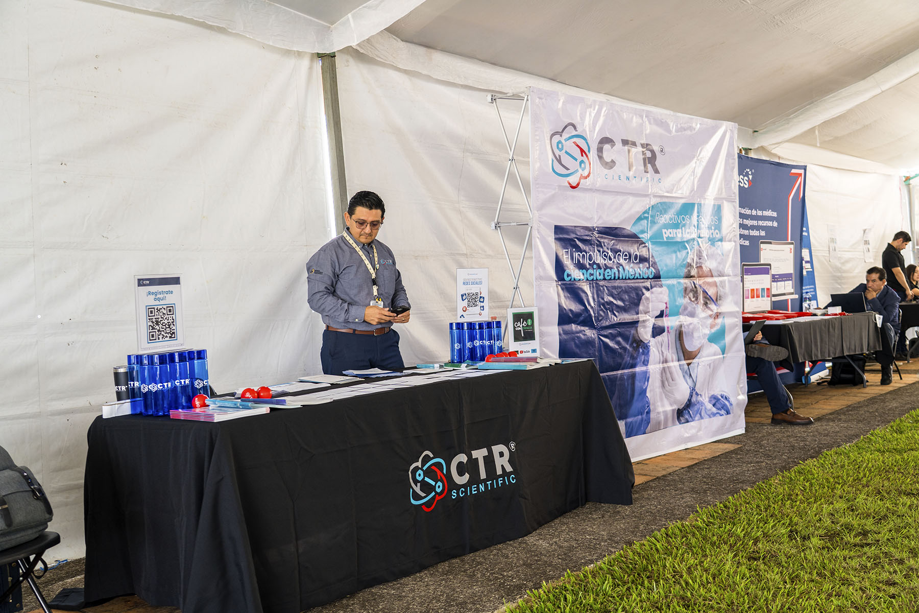 15 / 135 - Día Uno 15 / 135 - Día Uno