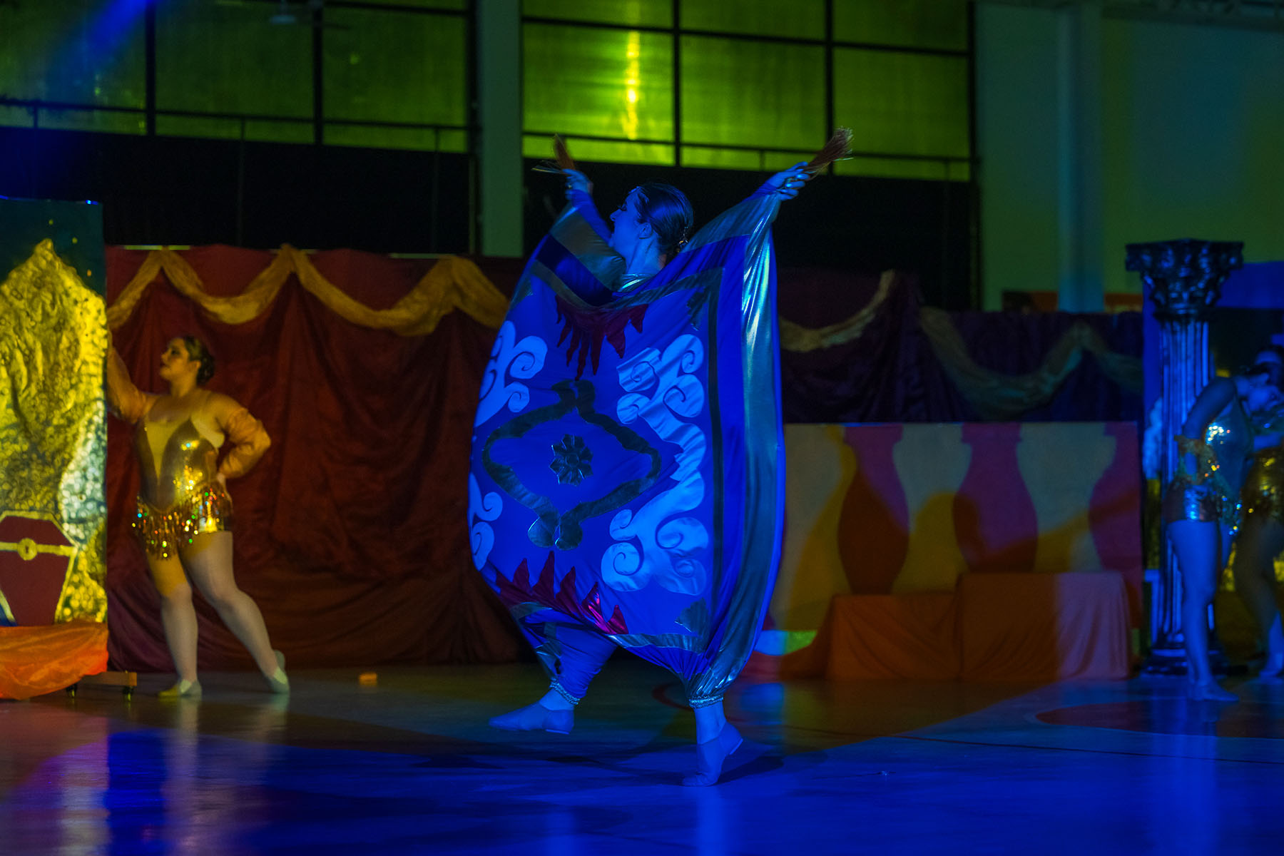 33 / 91 - Arte y Cultura 33 / 91 - Arte y Cultura